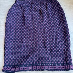 Vintage Skirt 100% silk